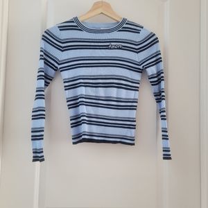 Ribbed blue crop top